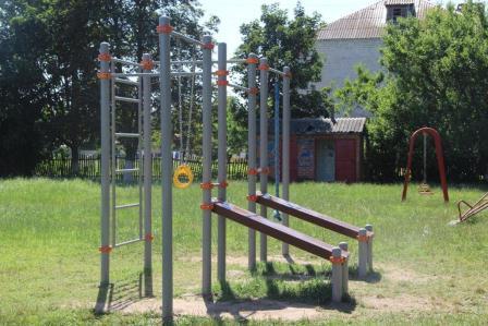 В Тбилисском районе появилась третья воркаут-площадка